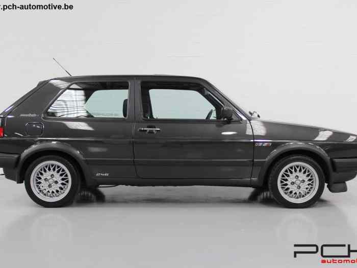 Volkswagen Golf GTI 1.8 16 Soupapes 