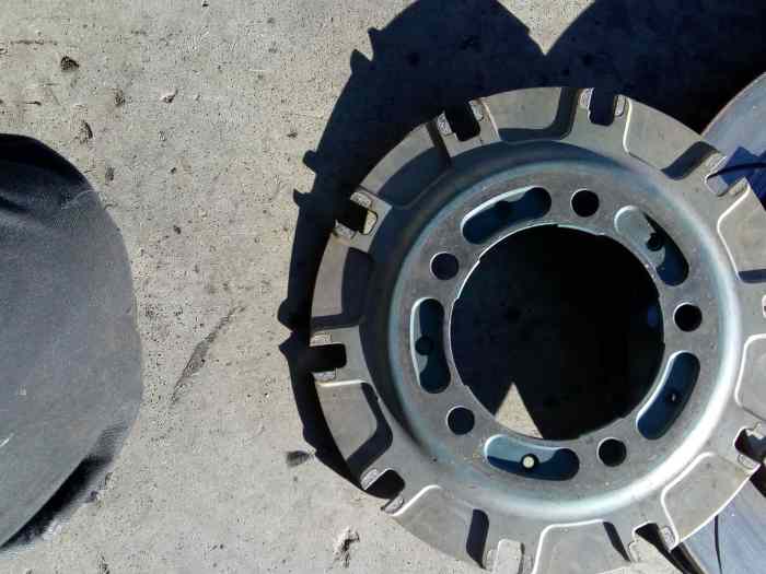 Disque freins 207 S2000 1