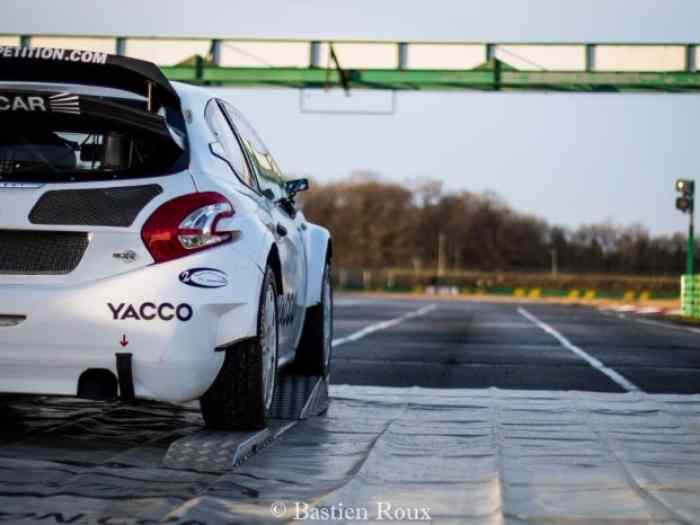 Peugeot 208 WRX - Ex Peugeot-Hansen 1