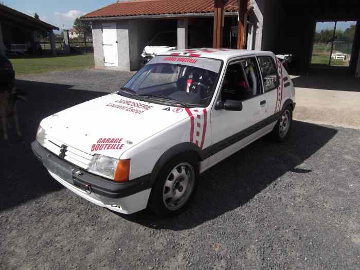 peugeot 205 0