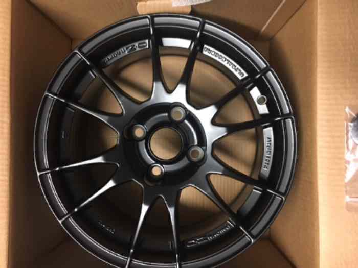 Jantes OZ Ultraleggera 15 pouces neuves 0