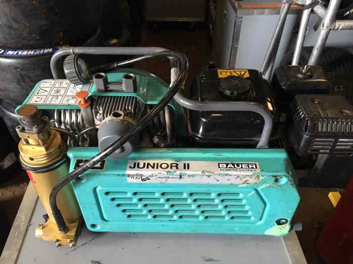 compresseur HP BAUER JUNIOR 2 0