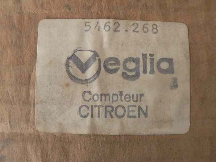 COMPTEUR VEGLIA KILOMETRIQUE ET VITESSE NEUF 1