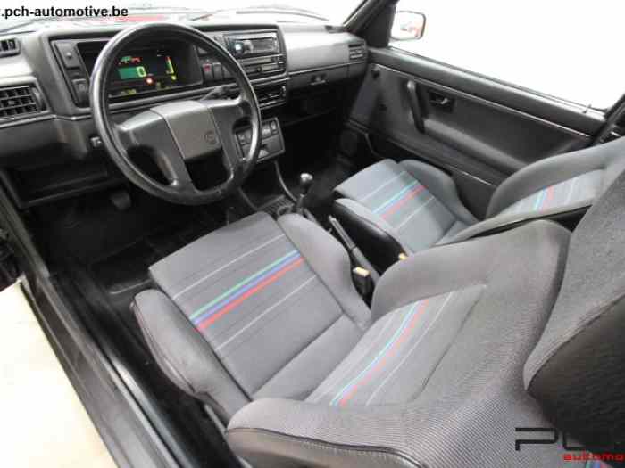 Volkswagen Golf GTI 1.8 16 Soupapes 