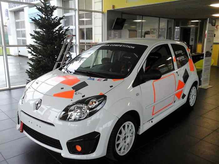 Renault Twingo FULL R1 Etat Neuf VENDU merci MIKADO 0