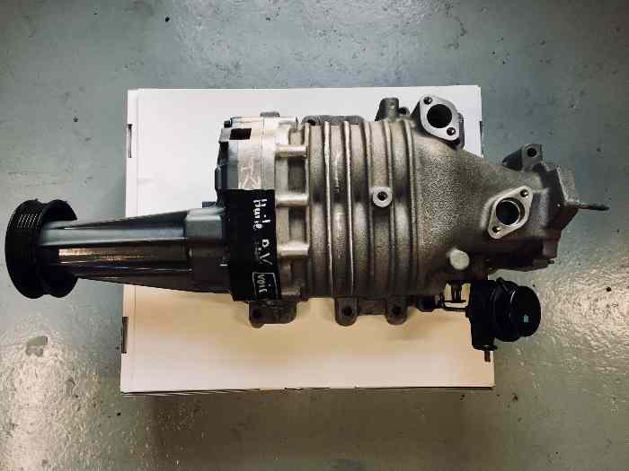Compresseur EATON M90 État neuf