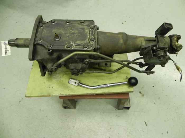 BOITE FORD TOP LOADER 0