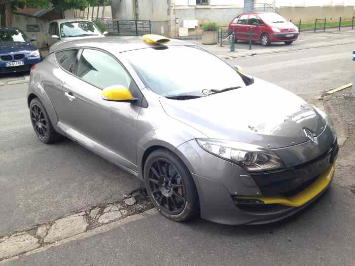 MEGANE N4 FULL EVO 1