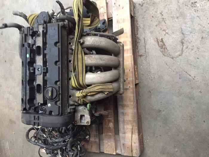 Moteur 206 rc EW10J4RS 0