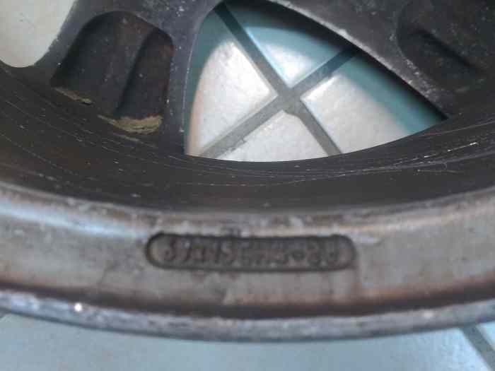 Lot 11 jantes Peugeot sirocco 15 pouces 3