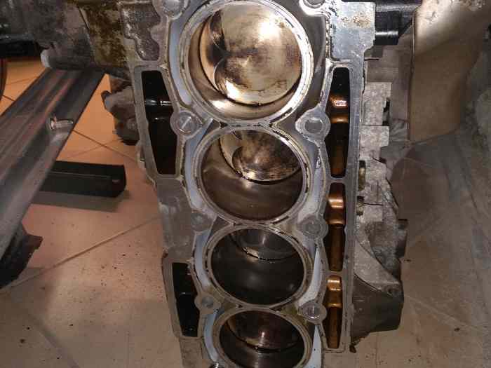 Bas moteur 206 Rc ew10j4 s 1