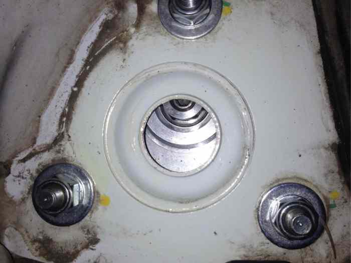 Coupelle amortisseur Clio 3 ph2 4