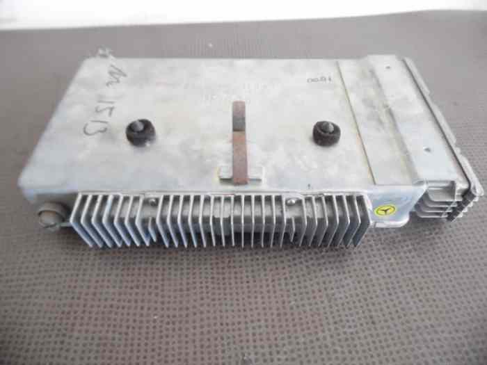 CALCULATEUR MOTEUR 0280002004 MERCEDES 1970-1976 1