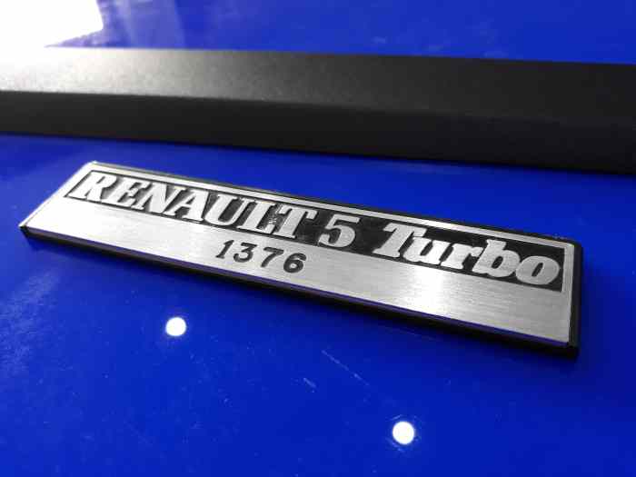 renault 5 turbo 1 tdc tableau de bord monogramme r5 t1 logo 1