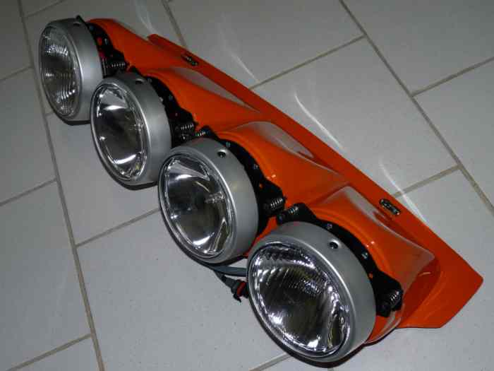 Rampe de phares 106/ Saxo 2