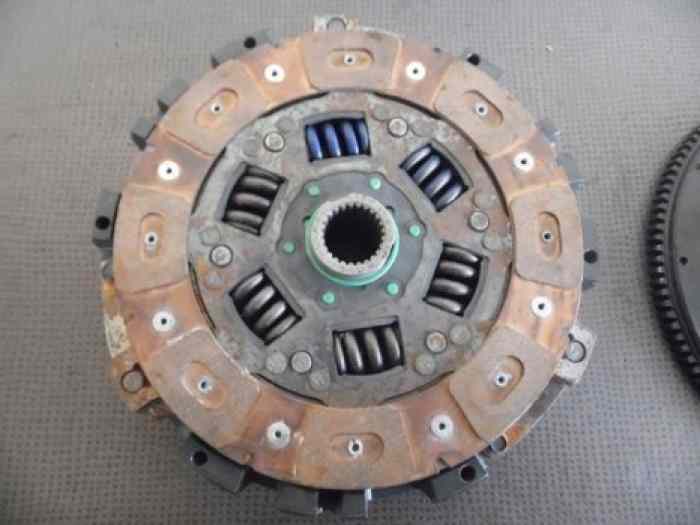 EMBRAYAGE & VOLANT MOTEUR FERRARI F430 3