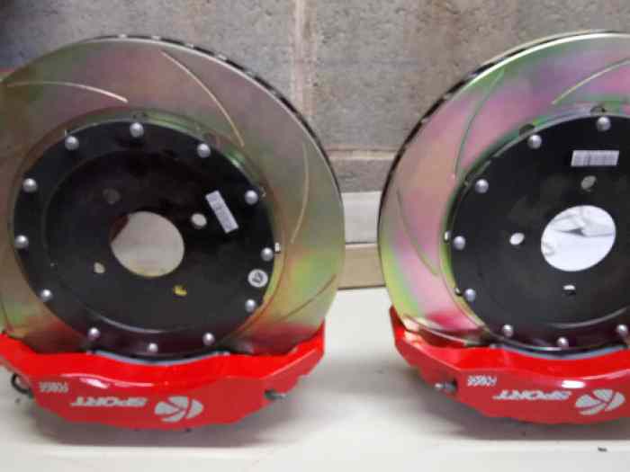 kit freins 8 pistons neufs 3