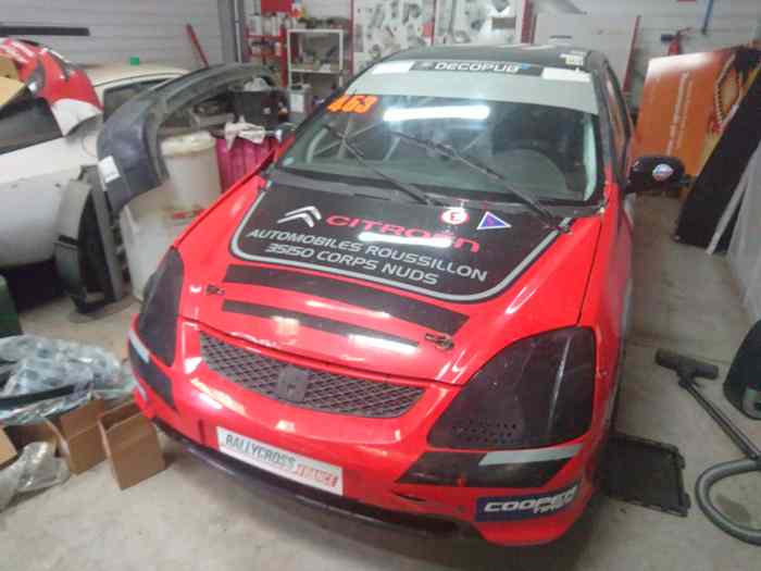 Vends ou échange Honda Civic type R F2000