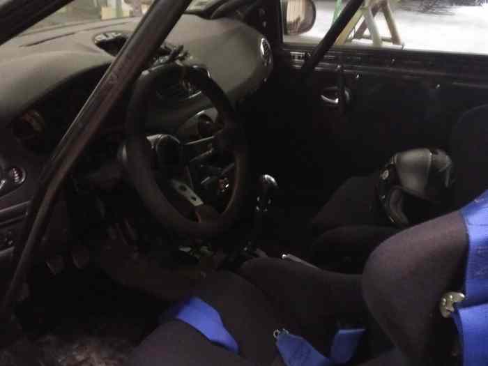 Vend clio 3 RS Phase 2 pour circuit loisirs. – photo 2 sur 5