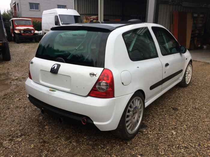 PIECES CLIO RS 2