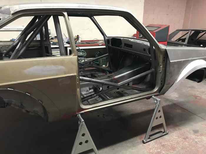 Caisse ESCORT MK2