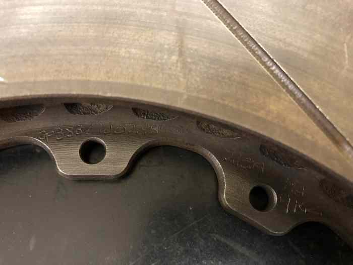 DISQUES AP RACING 285X28MM + BOLS  PEUGEOT / CITROEN 3