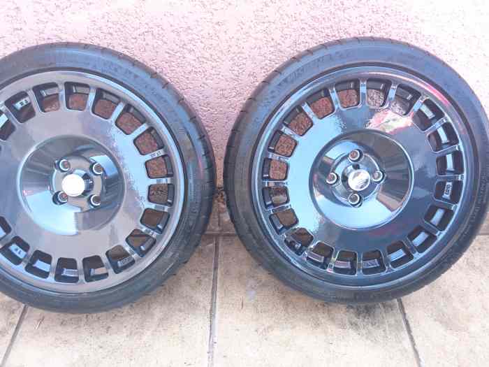 4 Jantes Compomotive TH1882 avec pneus Michelin PSS 2