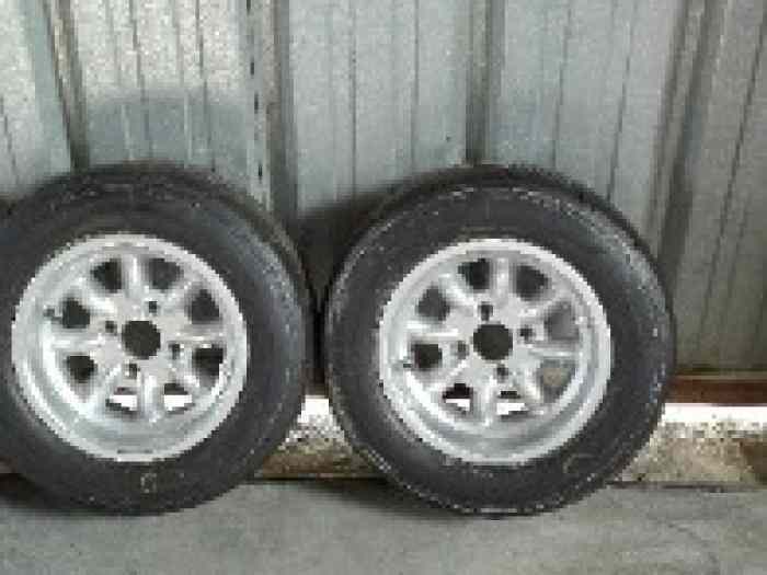 Vends 4 pneus Yokohama + 4 jantes minilite 0