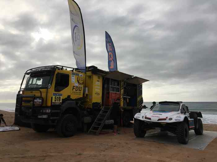 CAMION ASSISTANCE T5 RALLYE RAID 6x6 et remorque pl 1