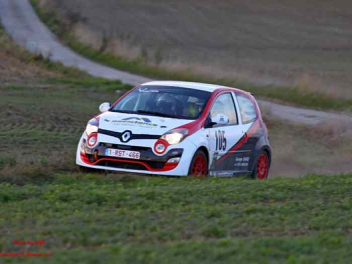 Renault Twingo R1 0