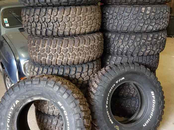 1)	Pneu BF Goodrich 35x12.50 R17 buggy rallye raid 0