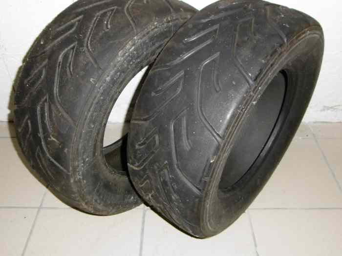Pneu route et circuit , semi slick et homologué route , marque YOKOHAMA 205/60R13 86H ADVAN AO 48 0