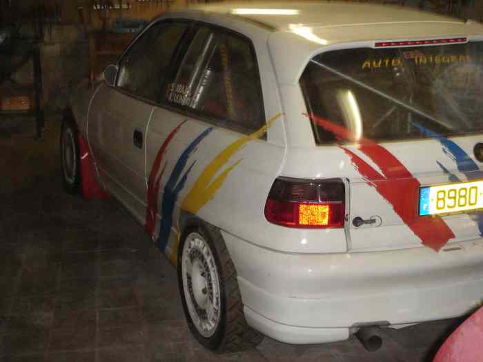 OPEL ASTRA F MAXI GR A 2.0 16V