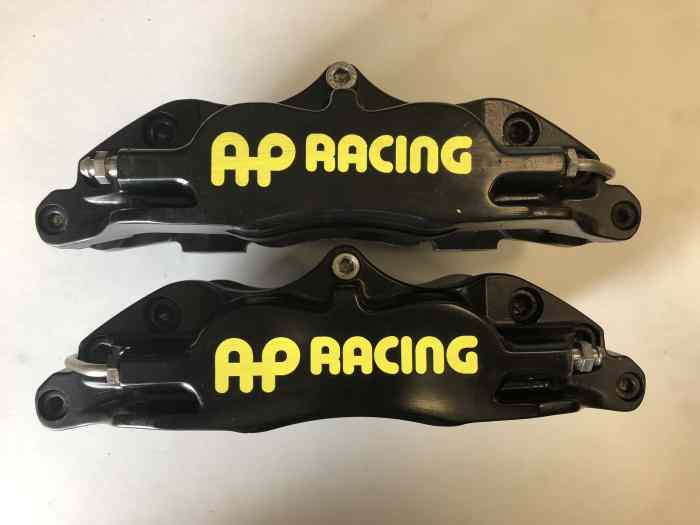 Gros freins 4 pistons AP RACING 302mm peugeot / CITROEN 1