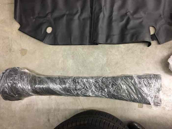 Couvre tonneau pour Caterham Superseven 2