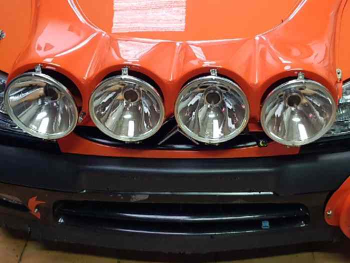 Rampes de phare xénon saxo (possibilité livraison rallye du st emilion)