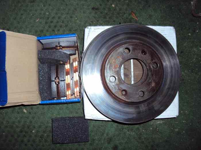 disque Av 205 gti