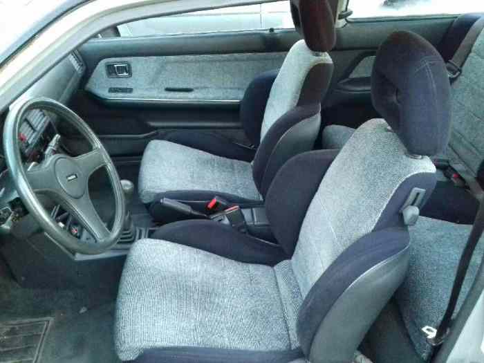 MAZDA 323 1.6 TURBO 4WD  VHC PERIODE J2 2