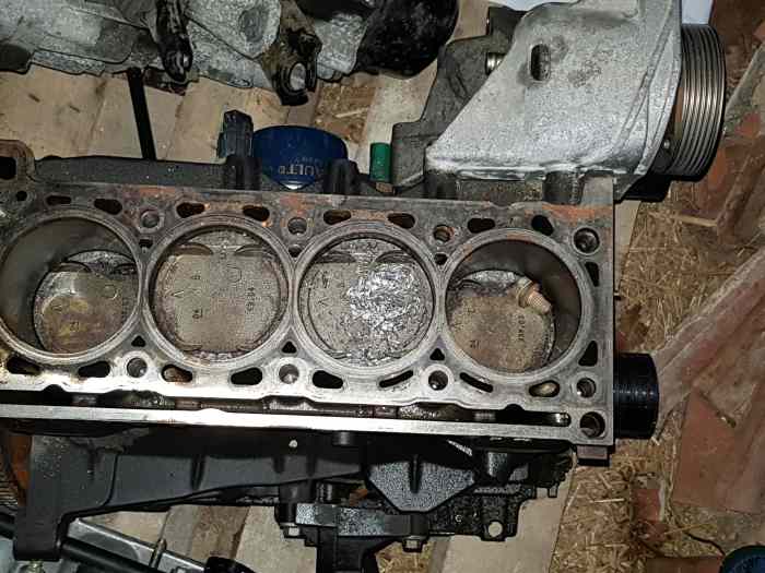 Caisse Renault Clio rs 182 5
