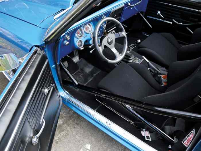 Chevrolet Camaro SS cabrio V8 - 540 ci - 582 hp restomod top quality 3