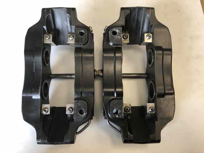Gros freins 4 pistons AP RACING 302mm peugeot / CITROEN 3