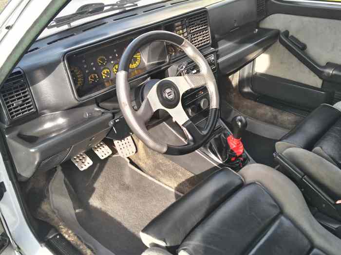 Lancia Delta Integrale 16V 1