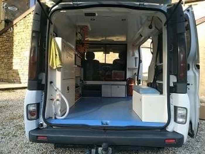 RENAULT TRAFIC AMENAGE 3