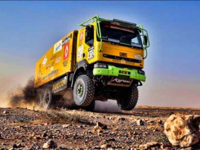 CAMION RENAULT KERAX 6x6 COURSE RALLYE RAID 0