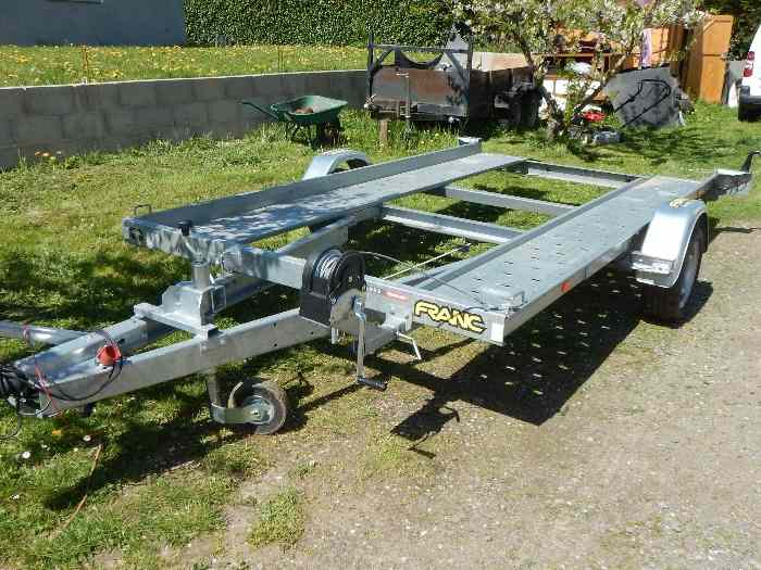 remorque porte voiture franc Trigano 1600 kgs annee 2017 0