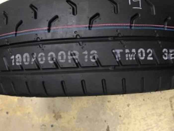 -10 % sur les nouveaux pneus FIA KUMHO TM02 2