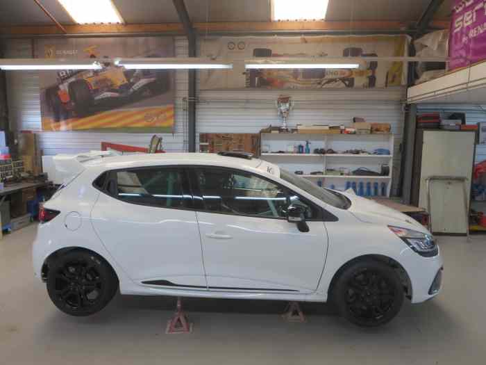 Renault Clio 4 cup 2016 0