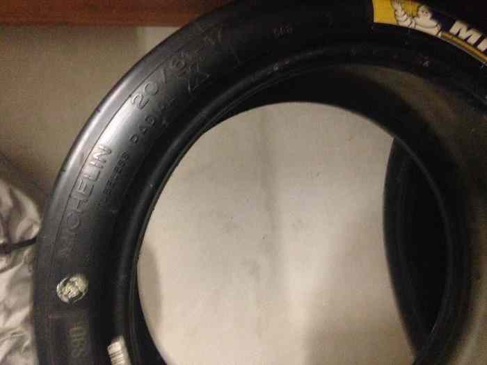 pneu  michelin  s9b   20.61.17   NEUFS  clio 3 cup ..... 1