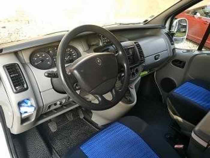 RENAULT TRAFIC AMENAGE 4