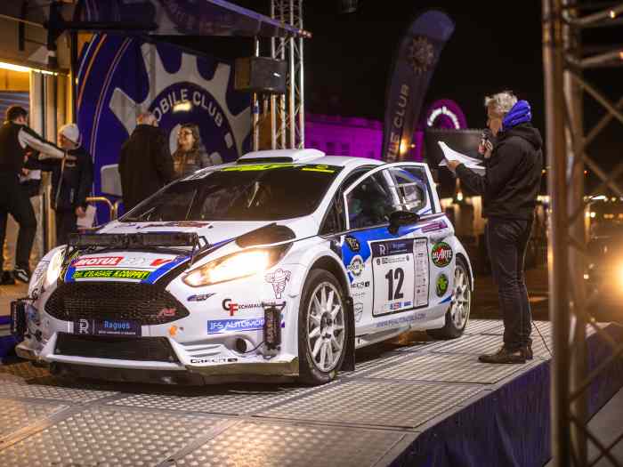 Europe Location Rallye loue une Fiesta R5 évo2 2